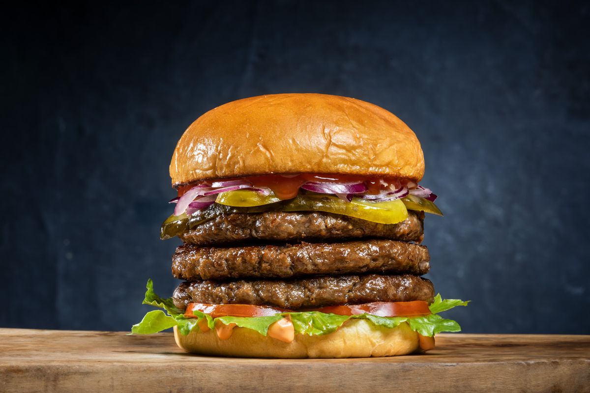 Triple Beef Burger